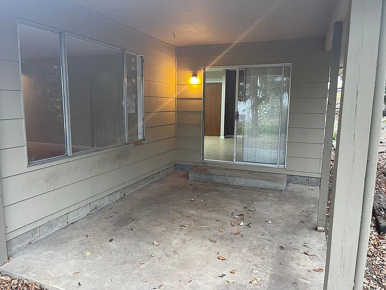 6721 Alva Ave — Photo 4