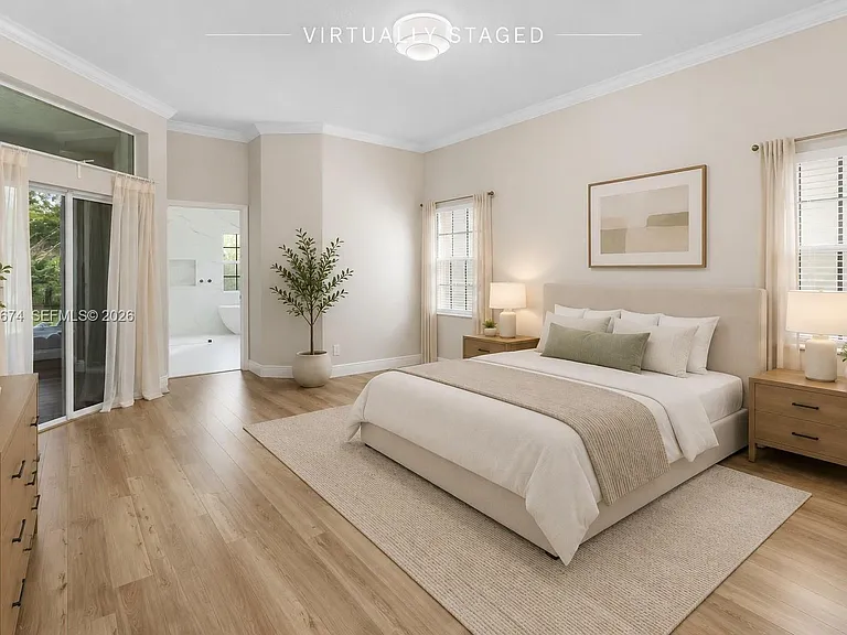 4022 Pinewood Ln — Photo 13