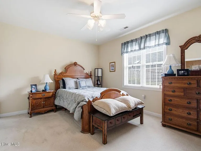 5006 Carleton Dr #113 — Photo 19