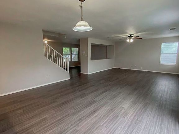 4th image of 1339 Sunbend Fls