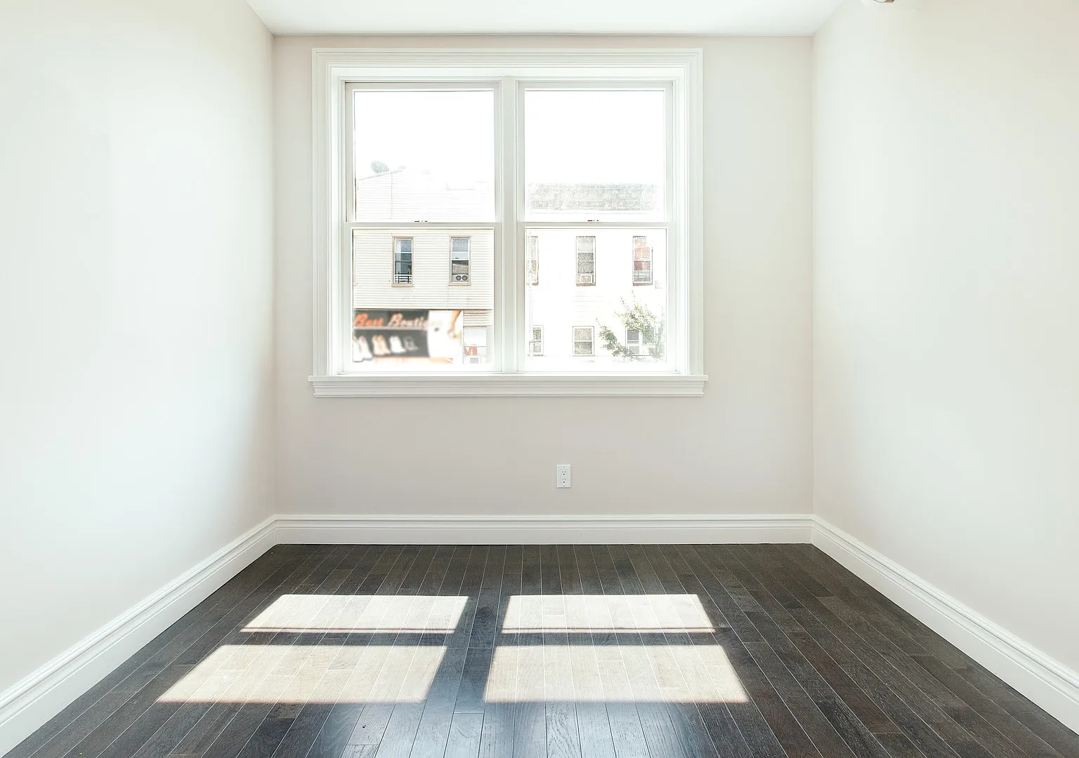 439 Knickerbocker Avenue — Photo 3
