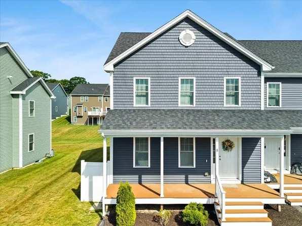 8 Bernards Way #8, Lakeville, MA 02347