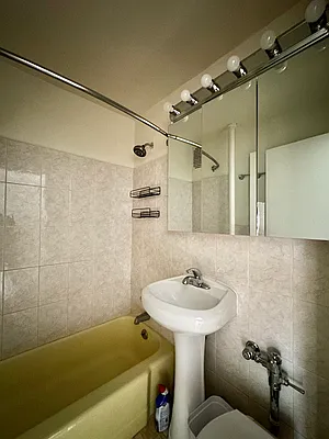 Rented by Corcoran | media 5