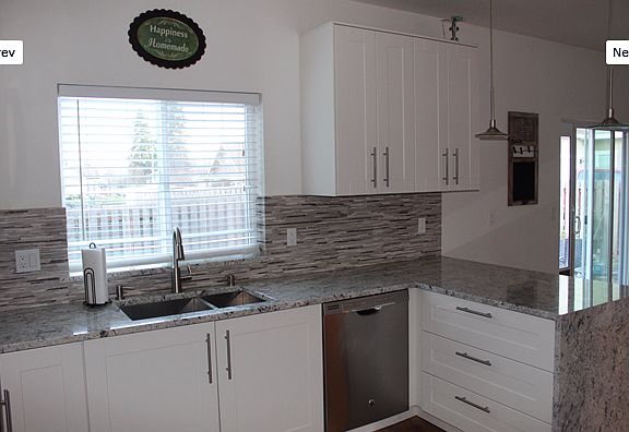 5th image of 314 Stella Ct NW