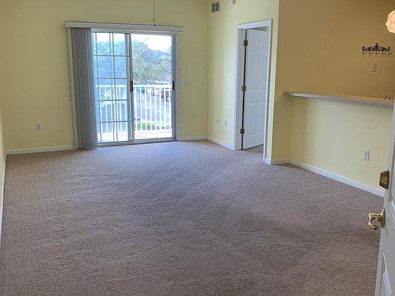 4th image of 4935 Islamorada Ct Unit 205