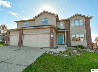 2845 Ohanlon Dr, Lincoln, NE 68516