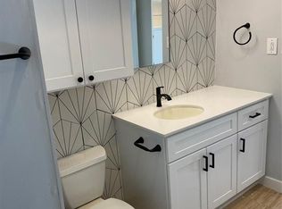 1312 E 29th St #B, Houston, TX 77009