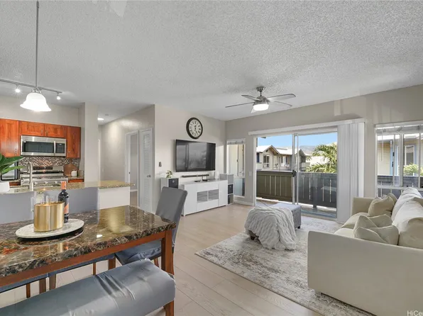 91-271 Hanapouli Cir APT 14E, Ewa Beach, HI 96706