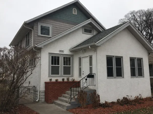 911 22nd Ave SE, Minneapolis, MN 55414