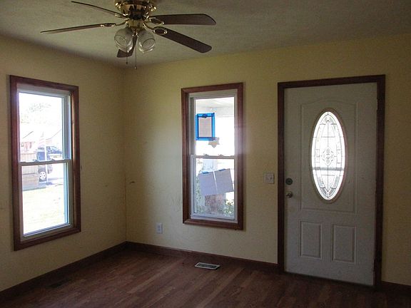 Additional Living Room