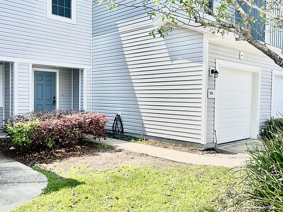2nd image of 1668 BISCAYNE BAY Circle