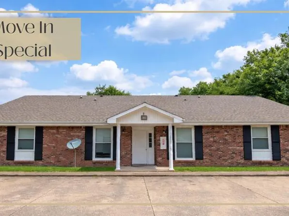 1437C McCan Dr, Clarksville, TN 37043