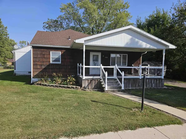 215 S Maine St, Remington, IN 47977