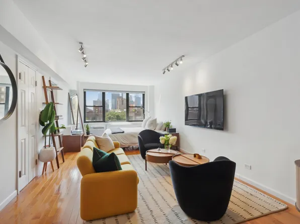 408 West 57th Street image 1 of 6