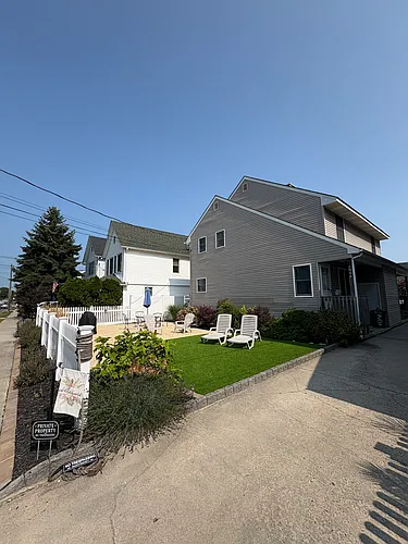 704A 16th Ave Photo 1