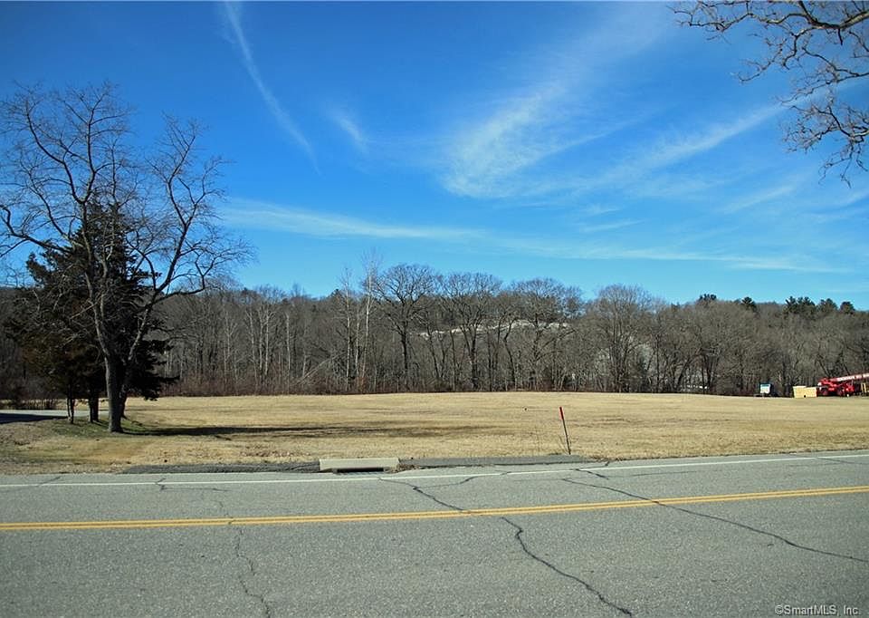 2nd image of 179 Fitchville Rd