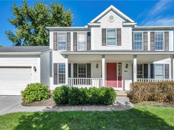5698 Halwick Dr, Ravenna, OH 44266