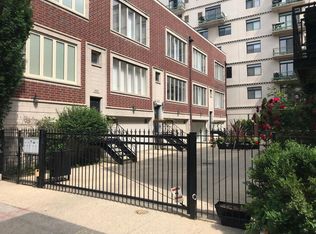 842 W Ancona St, Chicago, IL 60642