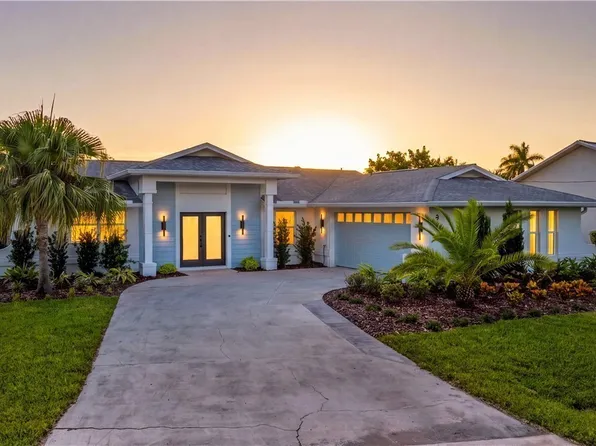 3715 SE 21st Ave, Cape Coral, FL 33904