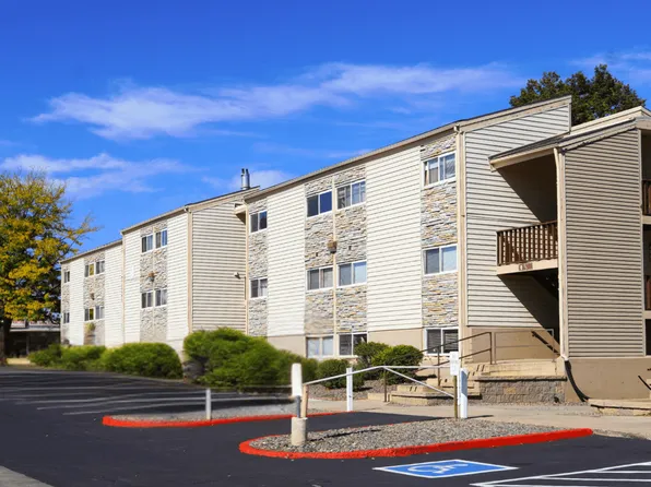 Garden Court Apartments