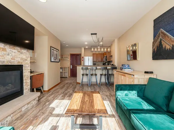201 Zephyr Way #2216, Winter Park, CO 80482