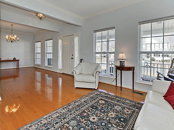 5th image of 43147 Arundell Ct