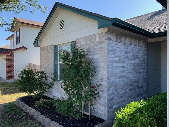 3rd image of 114 Saint Marys Dr