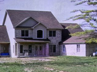 4145 E Private Road 450 S, North Vernon, IN 47265