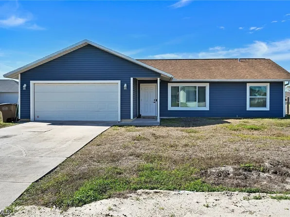 1942 NE 15th St, Cape Coral, FL 33909