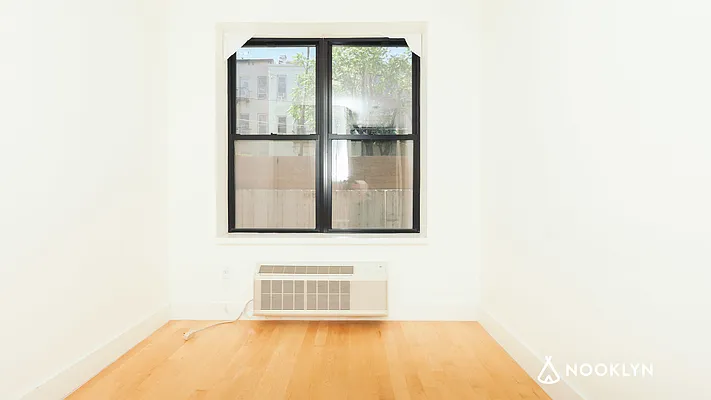 Rented by Nooklyn NYC LLC | media 25