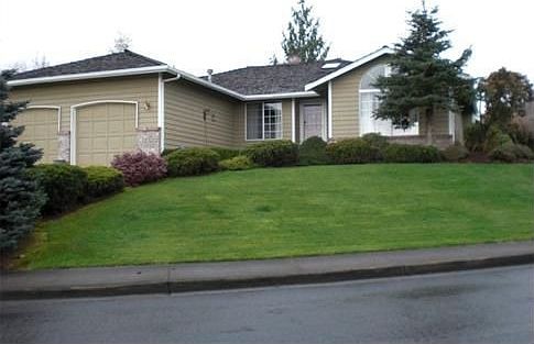 1st image of 2632 18th Ave SW