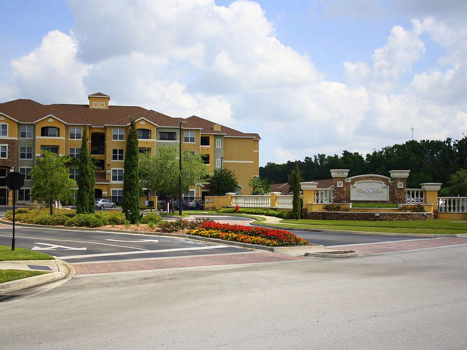 1st image of 8539 GATE Parkway W #134
