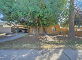 3039 E Oak St, Phoenix, AZ 85008
