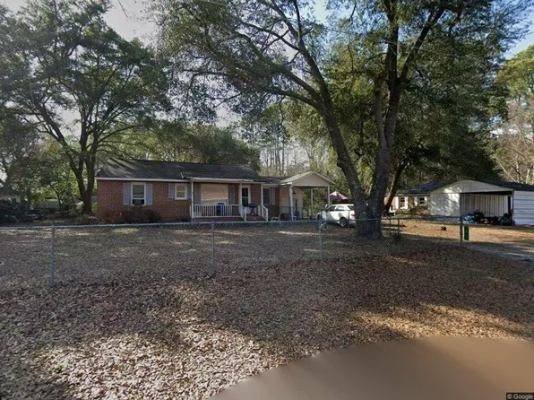 87 Isgett Cir Hwy 9, Cheraw, SC 29520