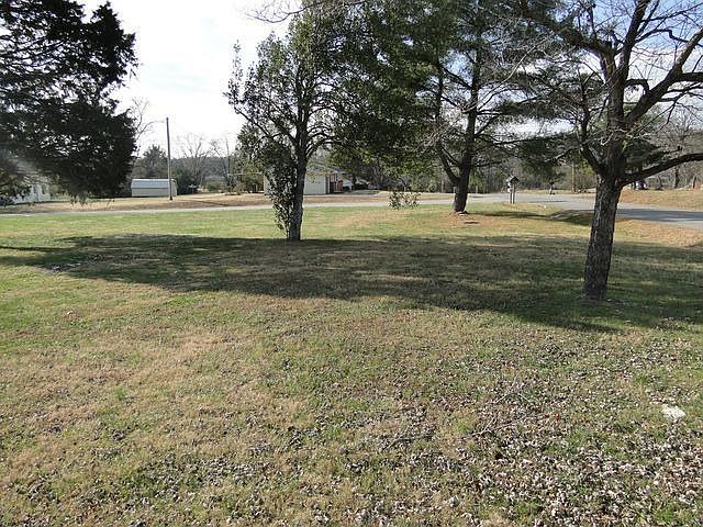 2nd image of 187 Dale Ln