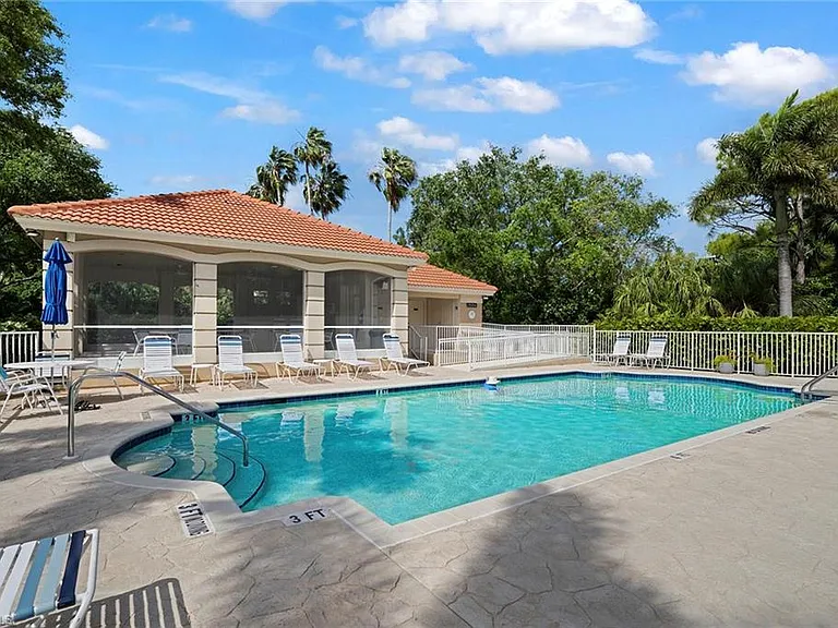 26871 Wyndhurst Ct #201 — Photo 28