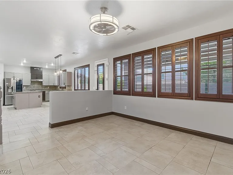 8899 N Sanibel Shore Ave — Photo 12