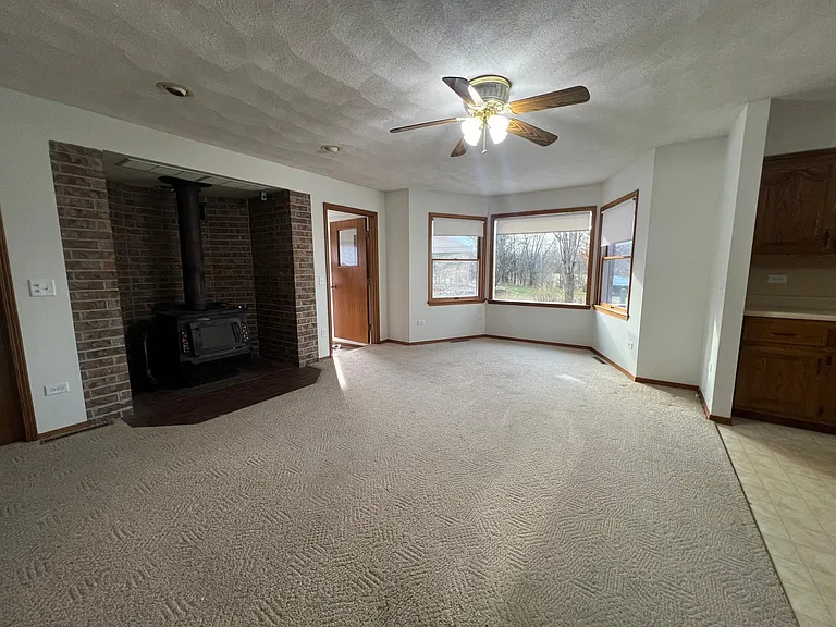 1085 W State Highway Cc — Photo 21