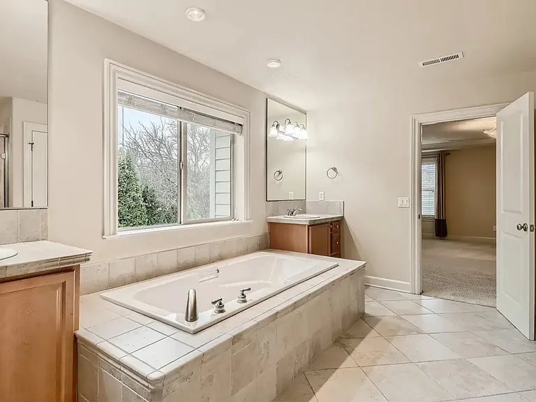 13531 NW Kollenborn Ln — Photo 22