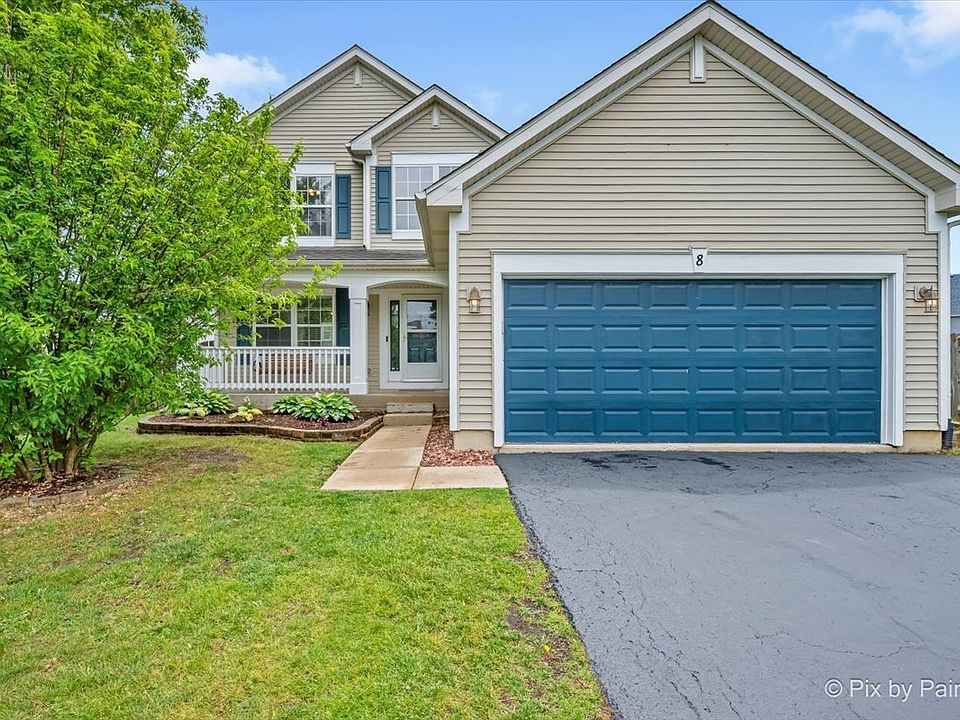 1st image of 8 Heron Ct
