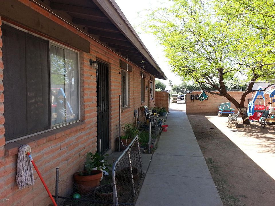 2nd image of 1810 E Virginia Ave