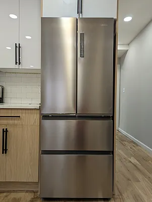 Rented by MySpaceNYC | media 4