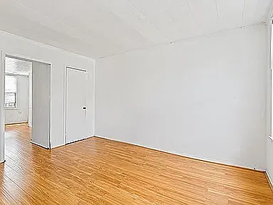 154 Conselyea St #2 — Photo 2