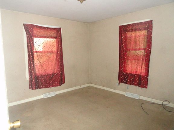 3rd image of 1107 Lorraine Ave