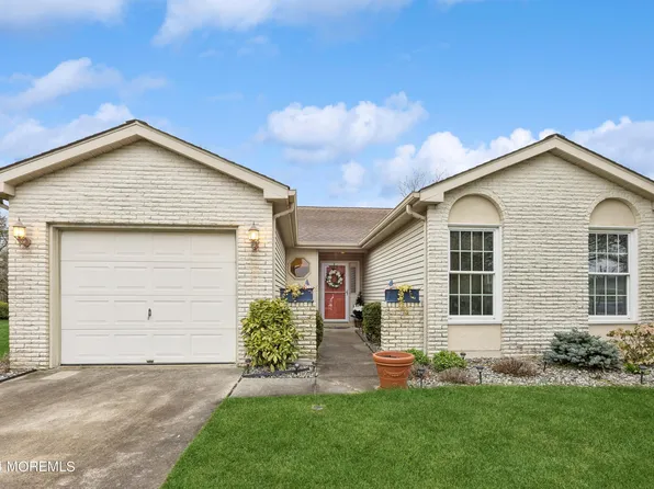 2162 Agincourt Road, Toms River, NJ 08755