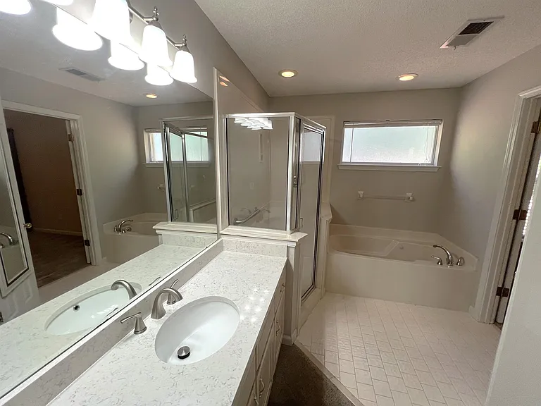 1168 Clear Creek Rd — Photo 9