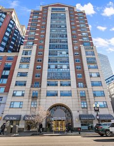 170 Tremont St APT 606, Boston, MA, 02111