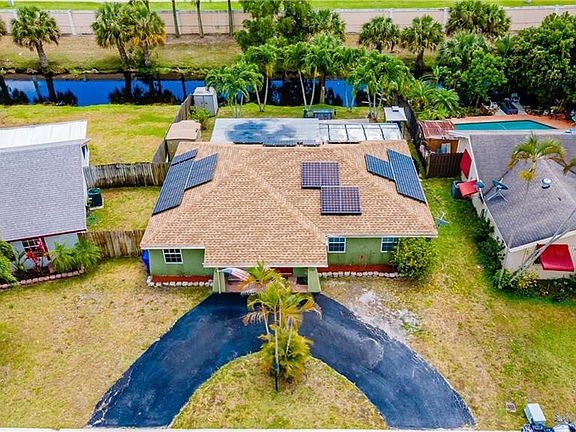 2nd image of 7404 SW 14th Pl