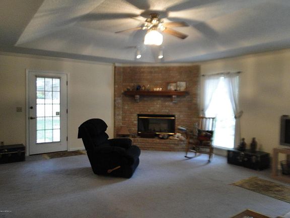3rd image of 7262 Placid Oaks Dr