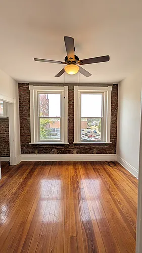 128 N Broad St Photo 1